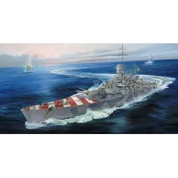 Italian Navy Battleship RN Roma 1943, 1/700 - Trumpeter 05777