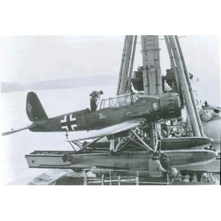 Arado Ar 196, 1/350 - Trumpeter 06206