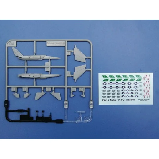 North American RA-5C Vigilante, 1/350 - Trumpeter 06218 North American RA-5C Vigilante, 1/350 - Trumpeter 06218