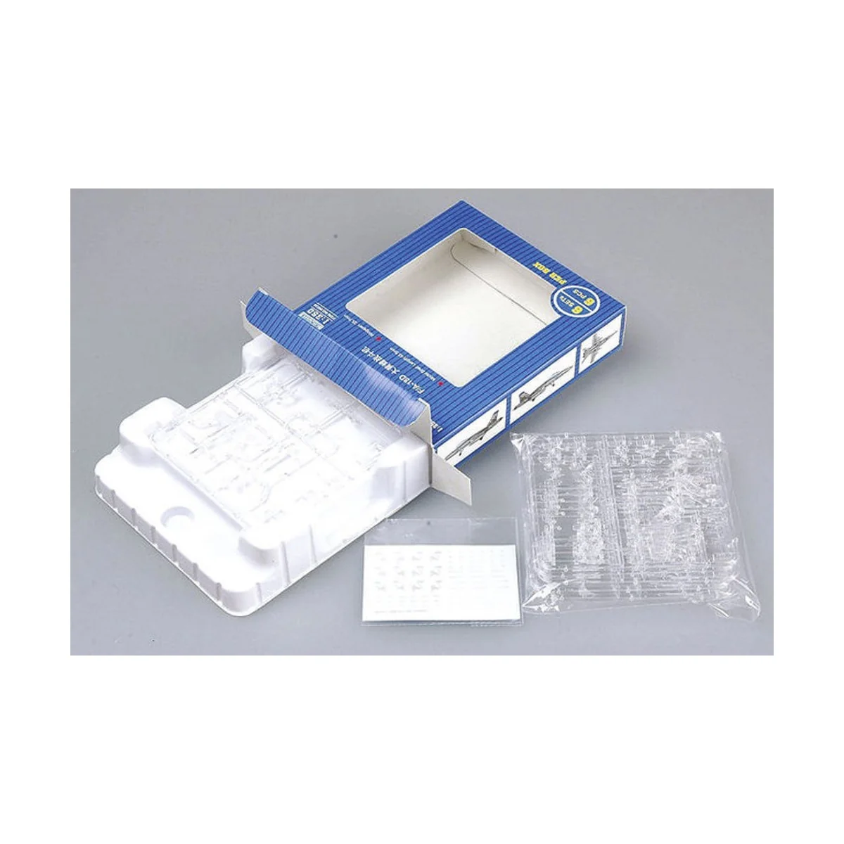 6 x F/A-18D Hornet, 1/350 - Trumpeter 06234 6 x F/A-18D Hornet, 1/350 - Trumpeter 06234