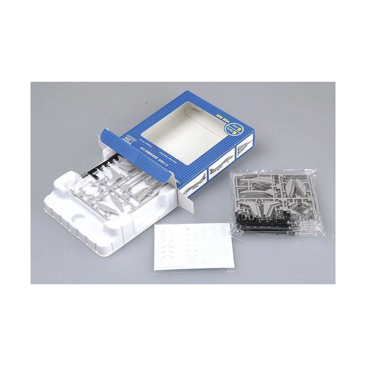 6 x F-14B/D Super Tomcat, 1/350 - Trumpeter 06236 6 x F-14B/D Super Tomcat, 1/350 - Trumpeter 06236