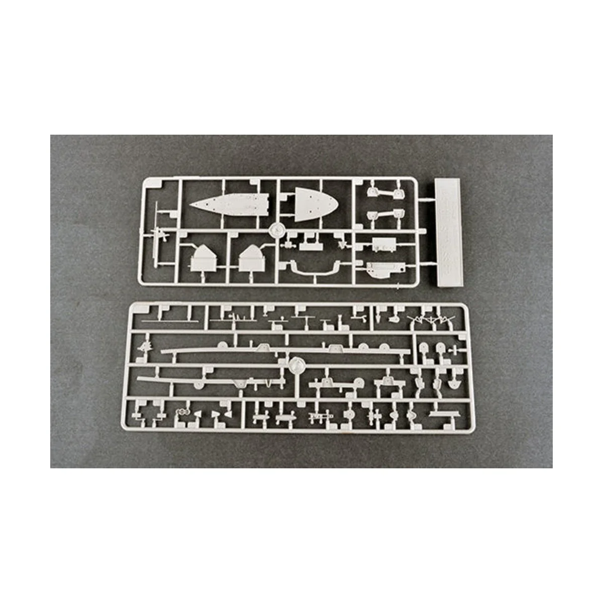 German Navy Aircraft Carrier DKM Peter Strasser - Trumpeter 06710