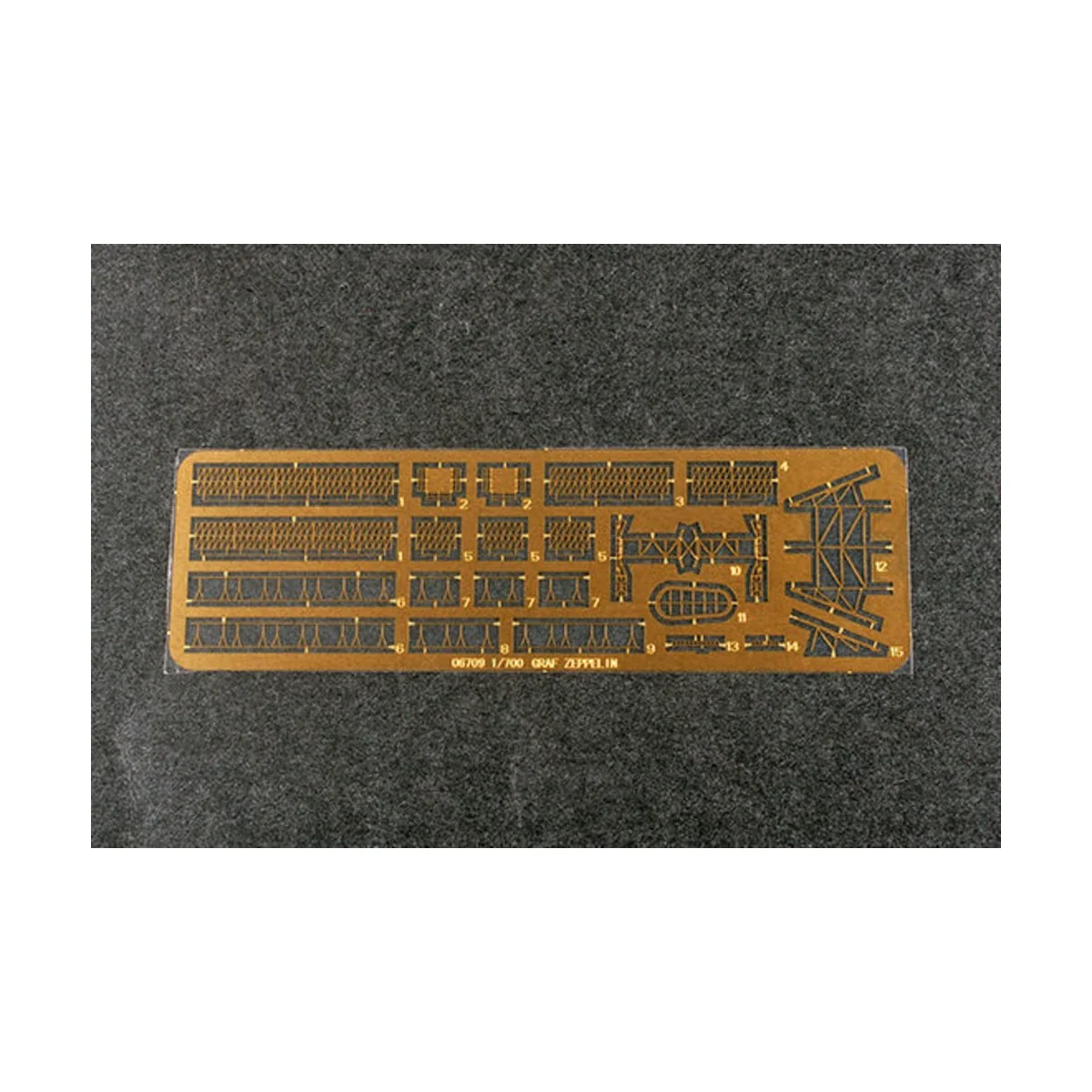 German Navy Aircraft Carrier DKM Peter Strasser - Trumpeter 06710