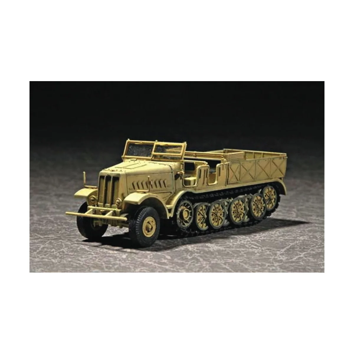 Sd.Kfz. 9 schwerer Zugkraftwagen 18t Type F3, 1/72 - Trumpeter 07252