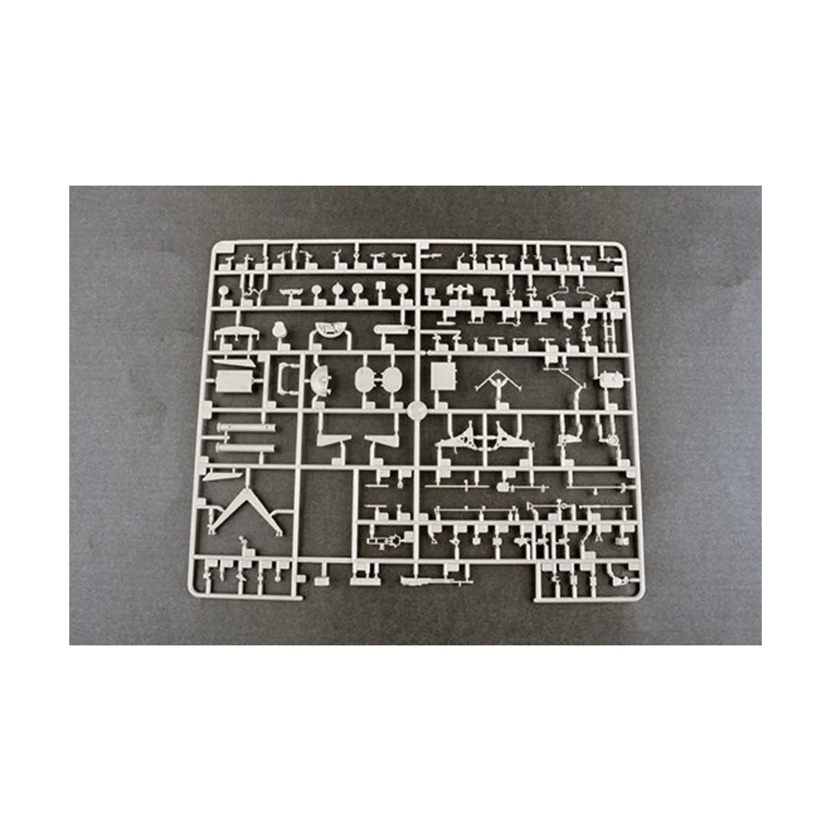 2S19-M2 Self-propelled Howitzer, 1/35 - Trumpeter 09534