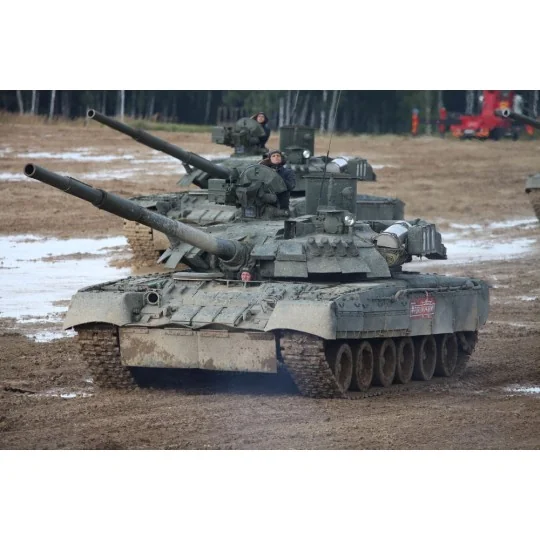 Trumpeter - Russian T-80UE-1 MBT - 09579