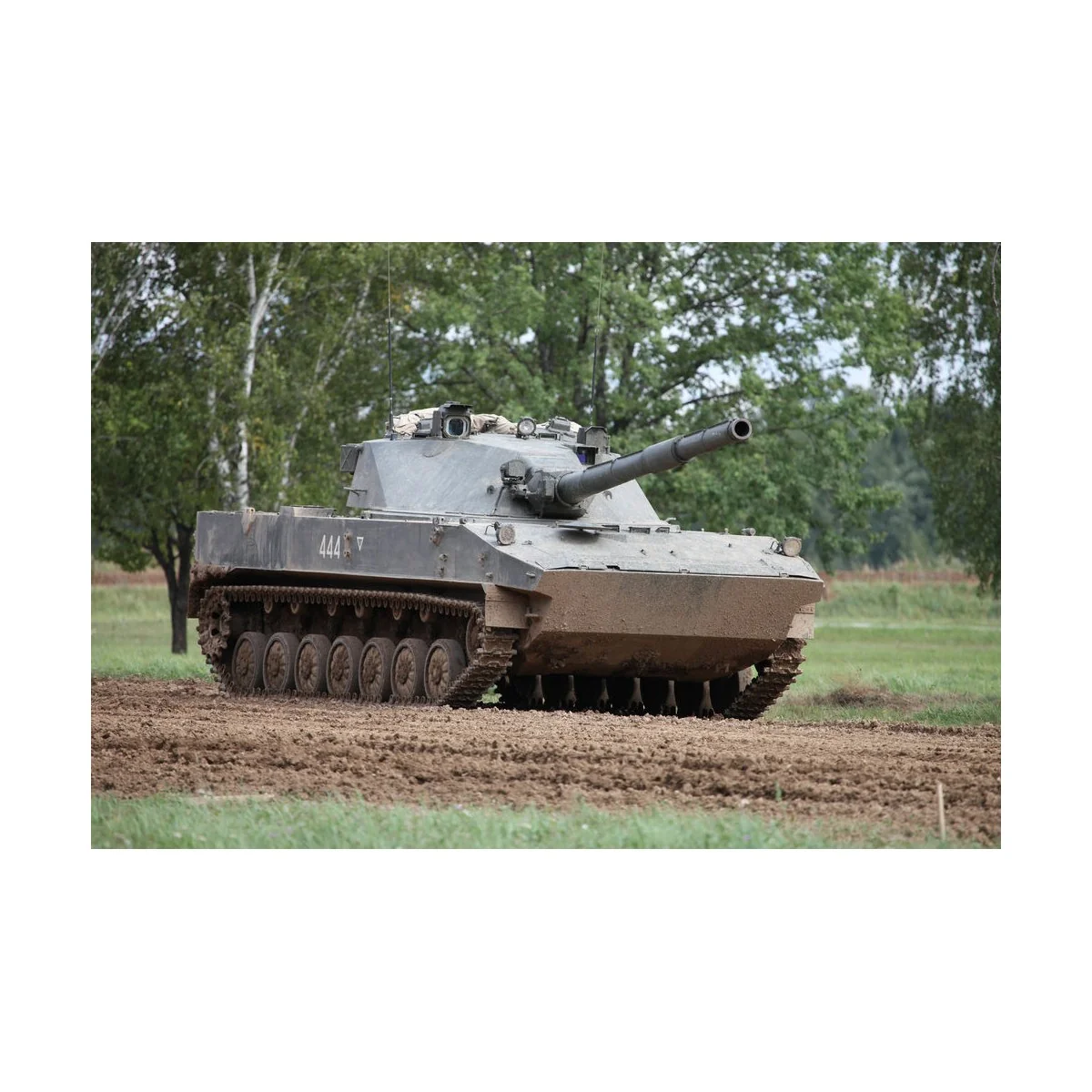 2S25 Sprut-SD Amphibious Light Tank - Trumpeter 09599