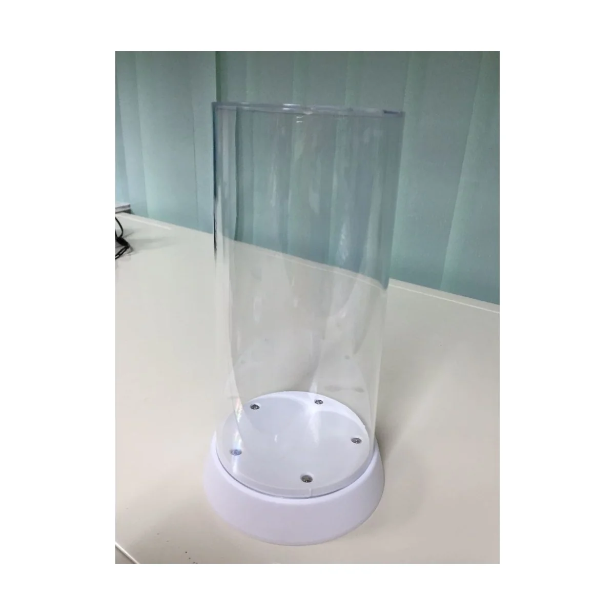 Flat Top Acrylic Display Case with LED Light (ø84 x 185mm) - Master...