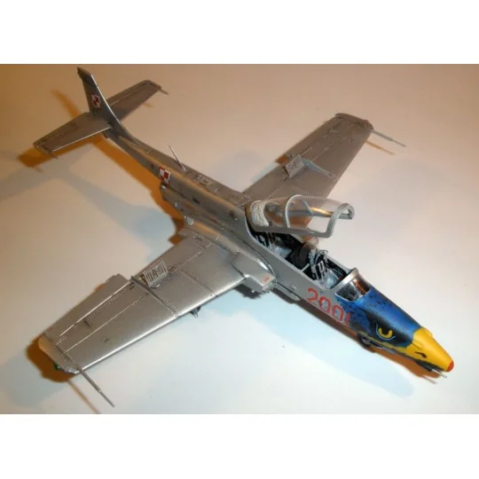 TS-11 White Eagle Iskra, 1/72 - Mistercraft C-18