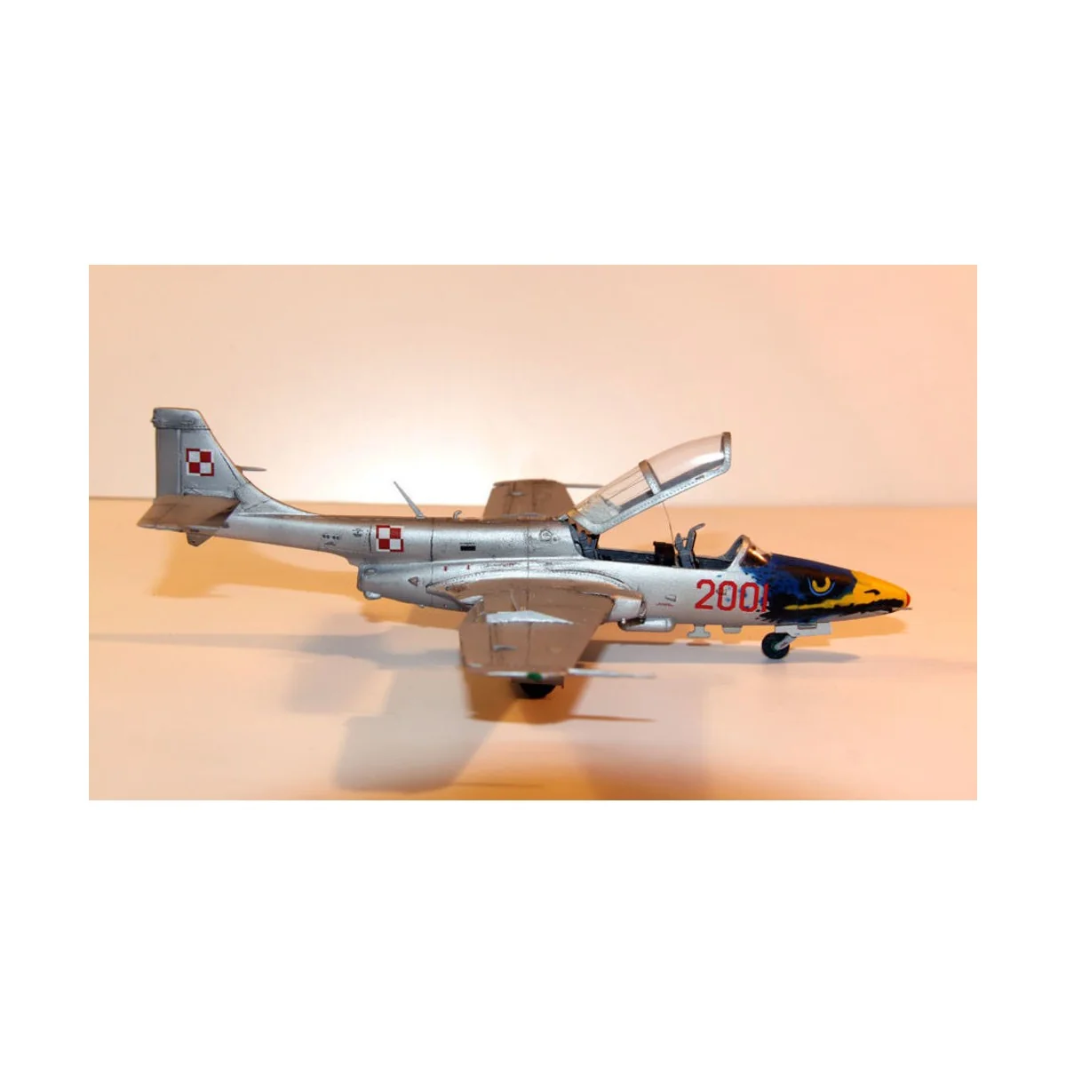 TS-11 White Eagle Iskra, 1/72 - Mistercraft C-18