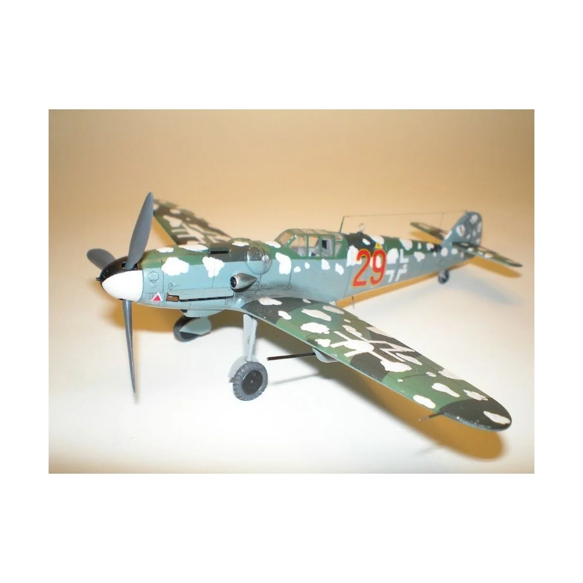 BF-109G-5R6 Roten Jager, 1/72 - Mistercraft C-108