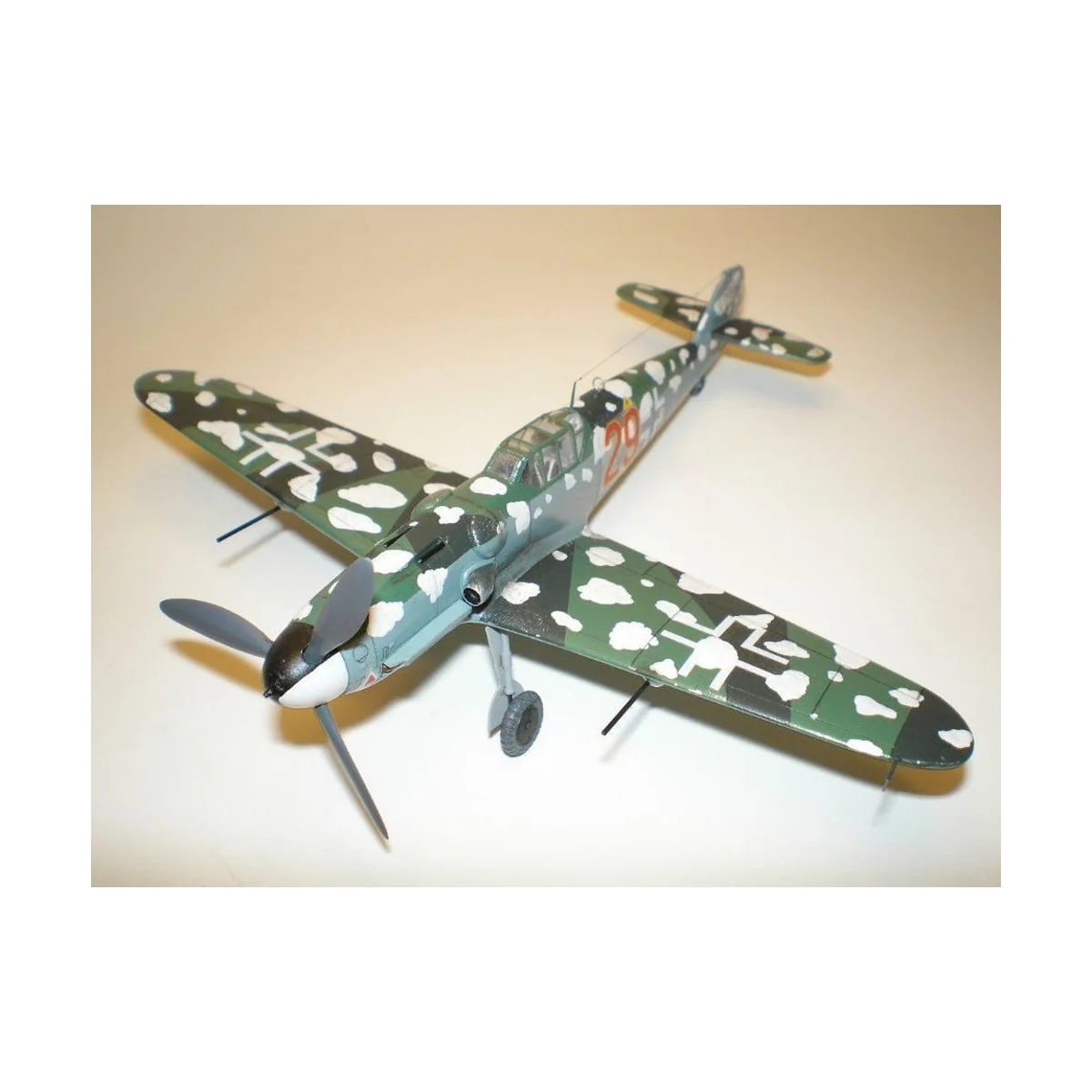 BF-109G-5R6 Roten Jager, 1/72 - Mistercraft C-108