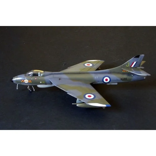 Hawker Hunter F.Mk.6, 1/72 - Mistercraft D-10 Hawker Hunter F.Mk.6, 1/72 - Mistercraft D-10