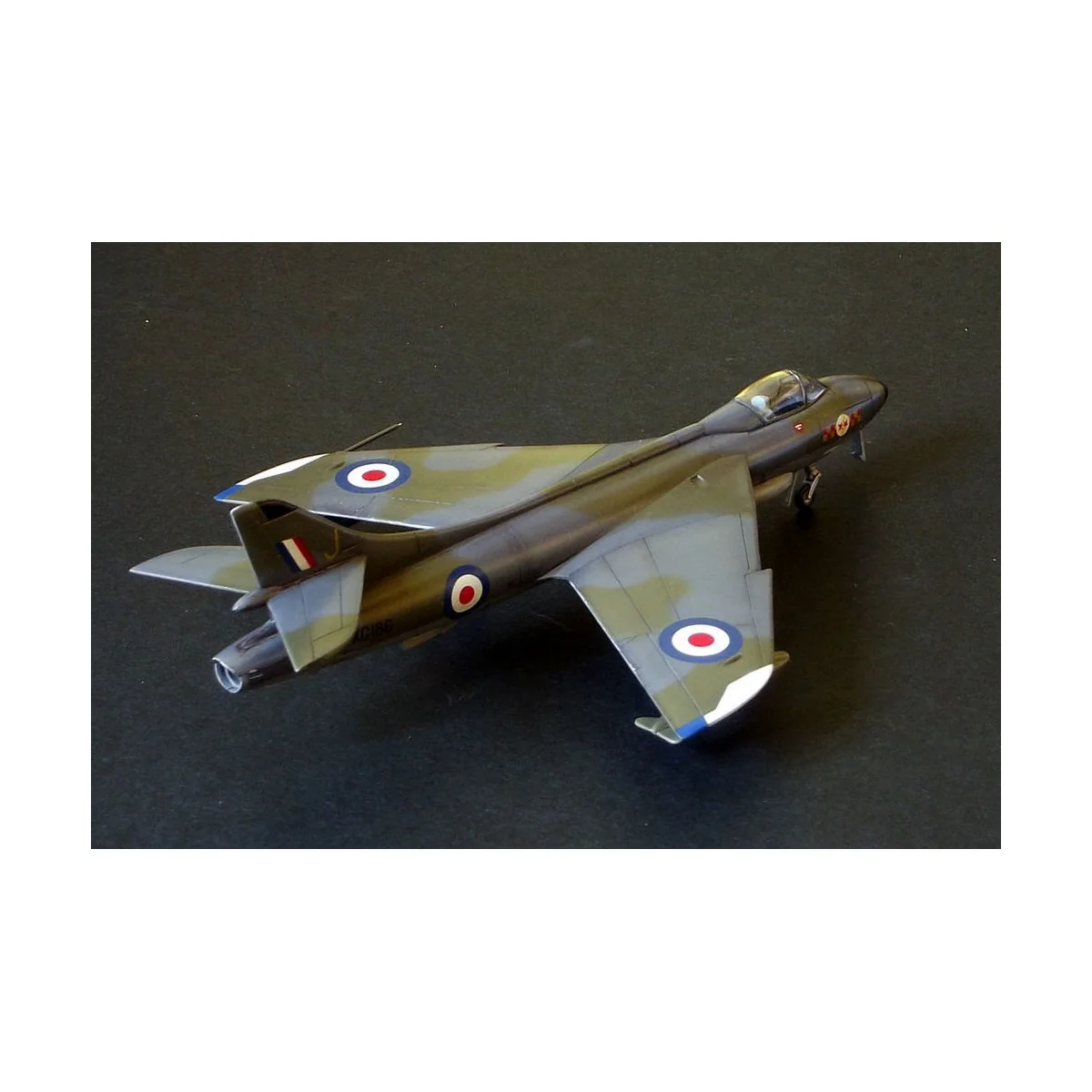 Hawker Hunter F.Mk.6, 1/72 - Mistercraft D-10 Hawker Hunter F.Mk.6, 1/72 - Mistercraft D-10