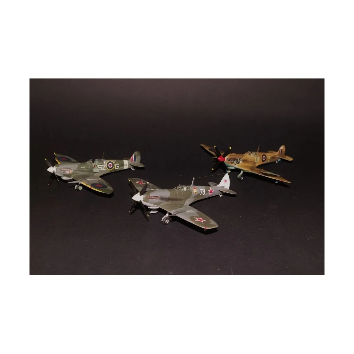 Supermarine Spitfire Mk.Vb, 1/72 - Mistercraft D-203
