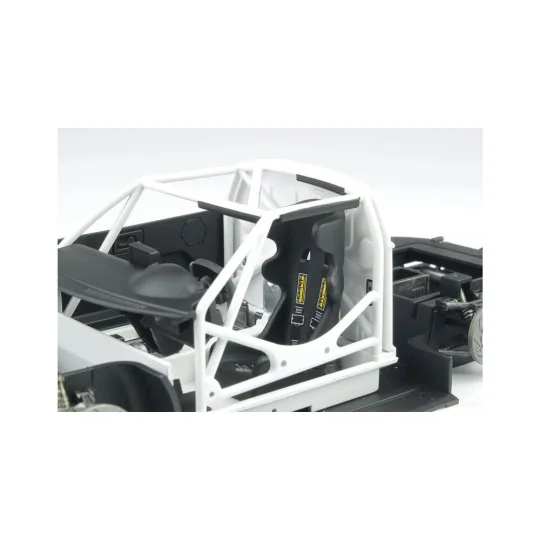 Porsche 911 RSR 2018 LM GTE Class Winner - NUNU-BEEMAX PN24040