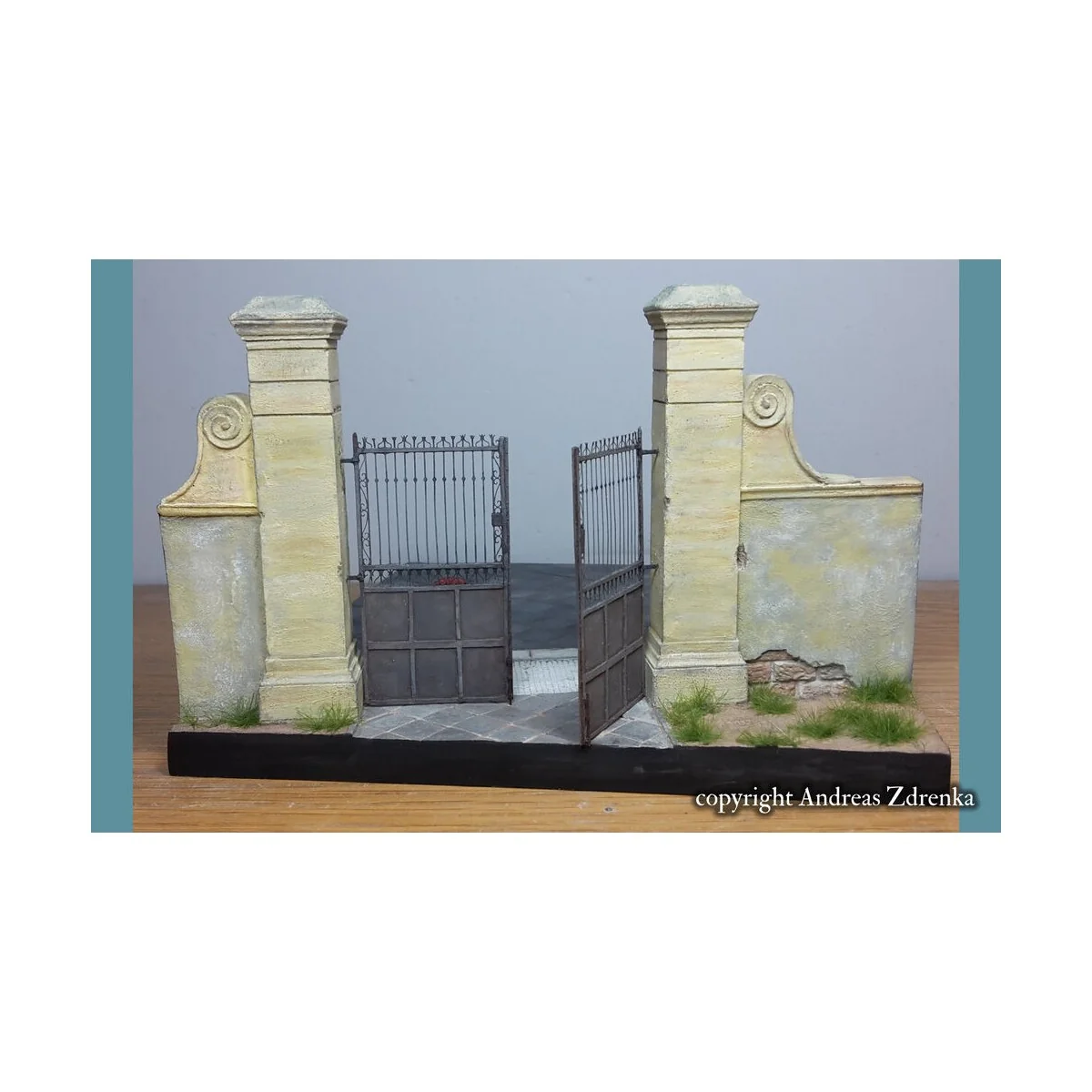 Metal Fence Set B - Gate - Matho Models 35060