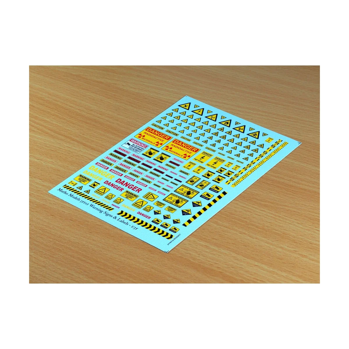 Warning Signs & Labels, 1/35 - Matho Models 35101