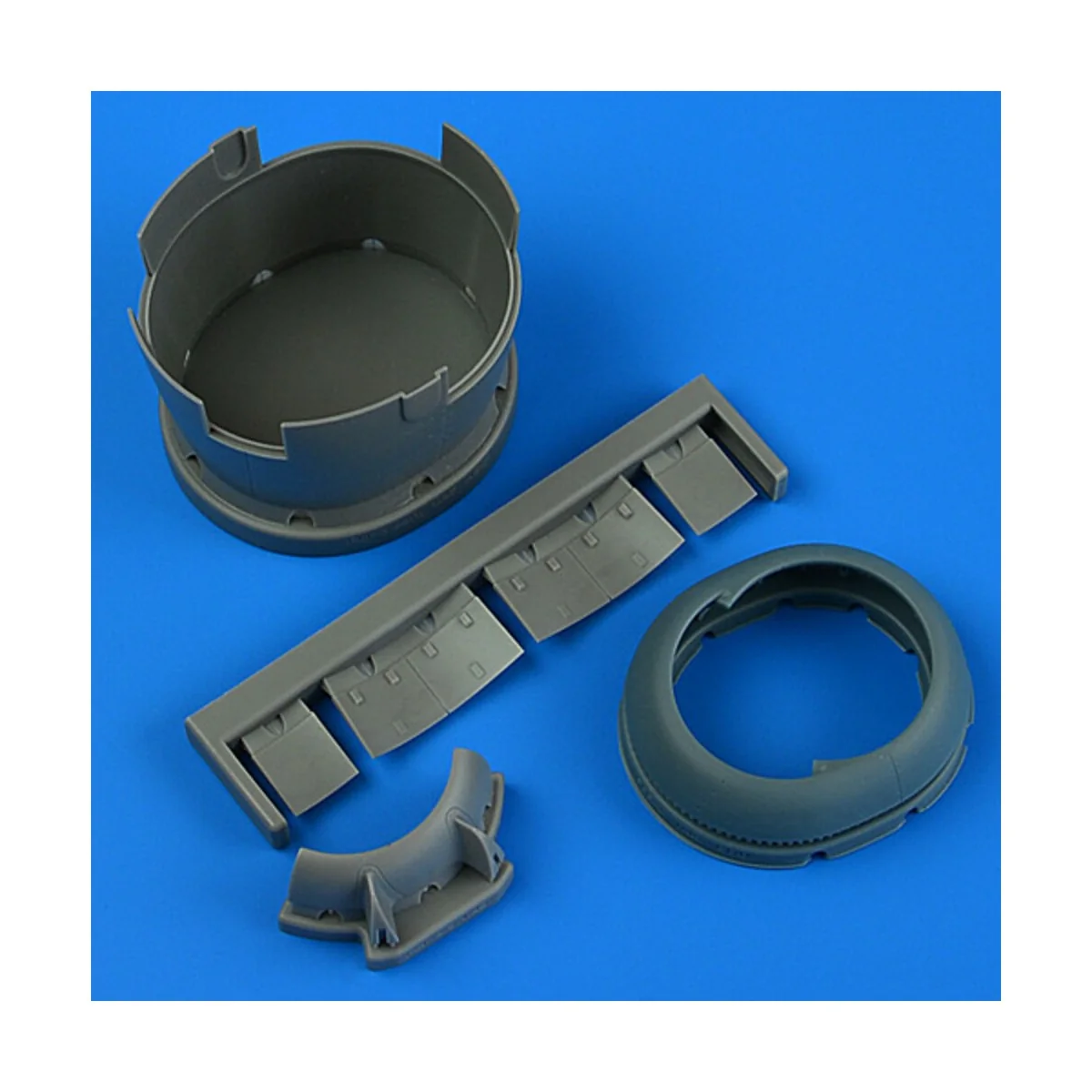 F6F-3 Hellcat early cowling and cooling flaps (closed) for Eduard, ... F6F-3 Hellcat early cowling and cooling flaps (closed) for Eduard, ...