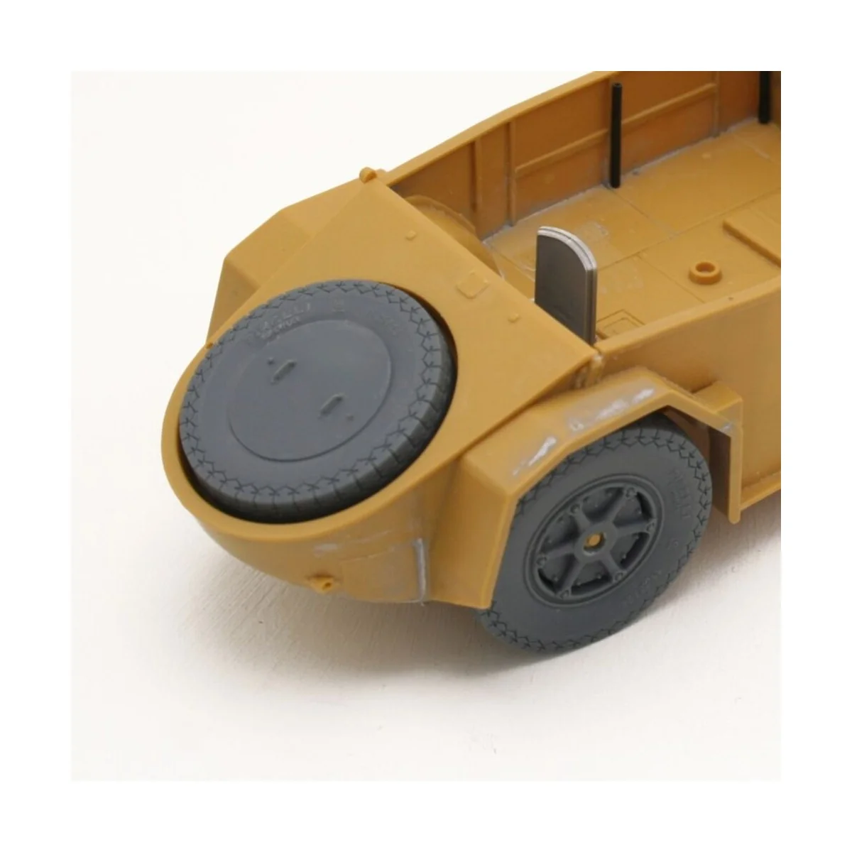 AS42 - Sahariana wheels set, 1/35 - Royal Model RM1156 AS42 - Sahariana wheels set, 1/35 - Royal Model RM1156