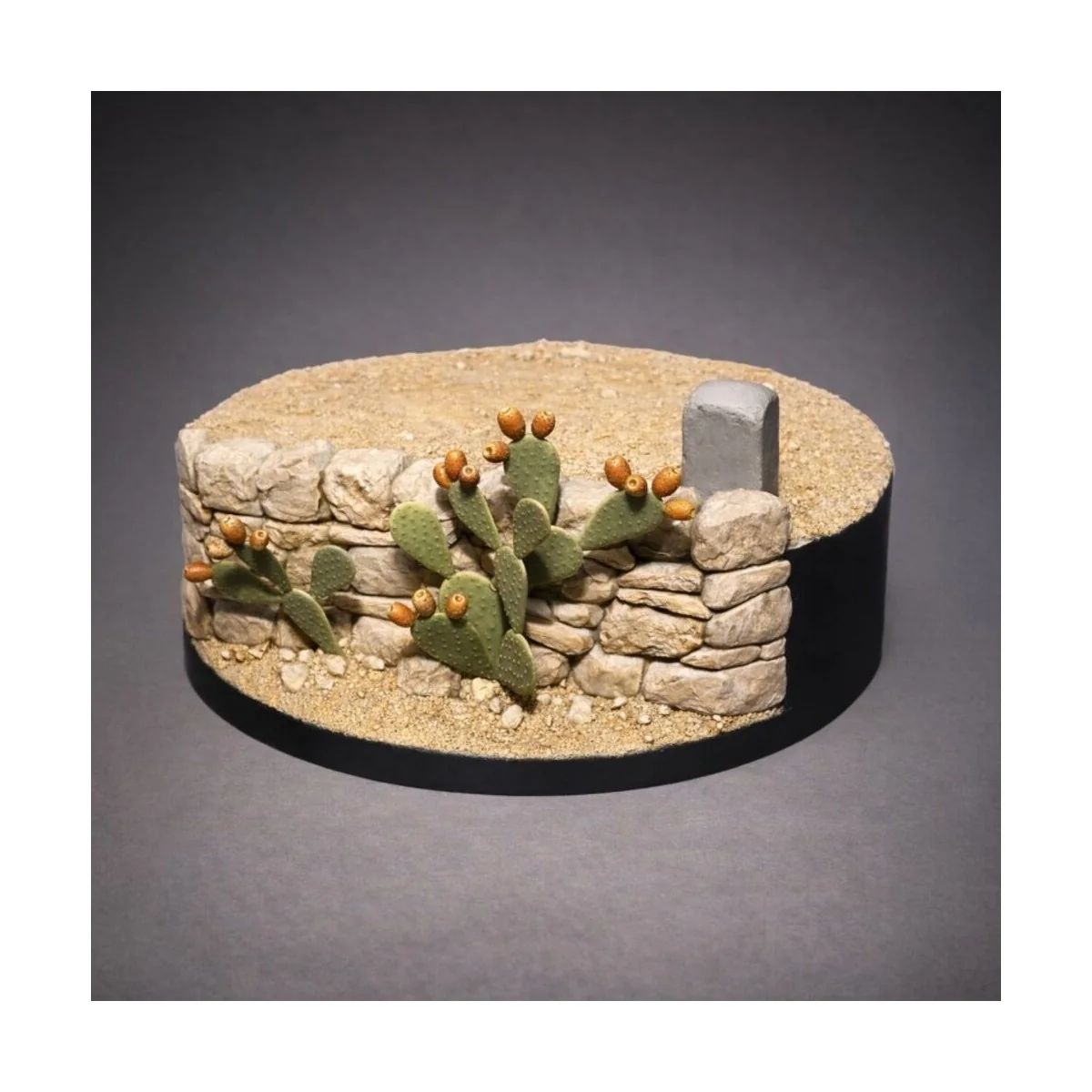 Mediterranean Countryside Scenic Base, 1/35 - Royal Model RM1165