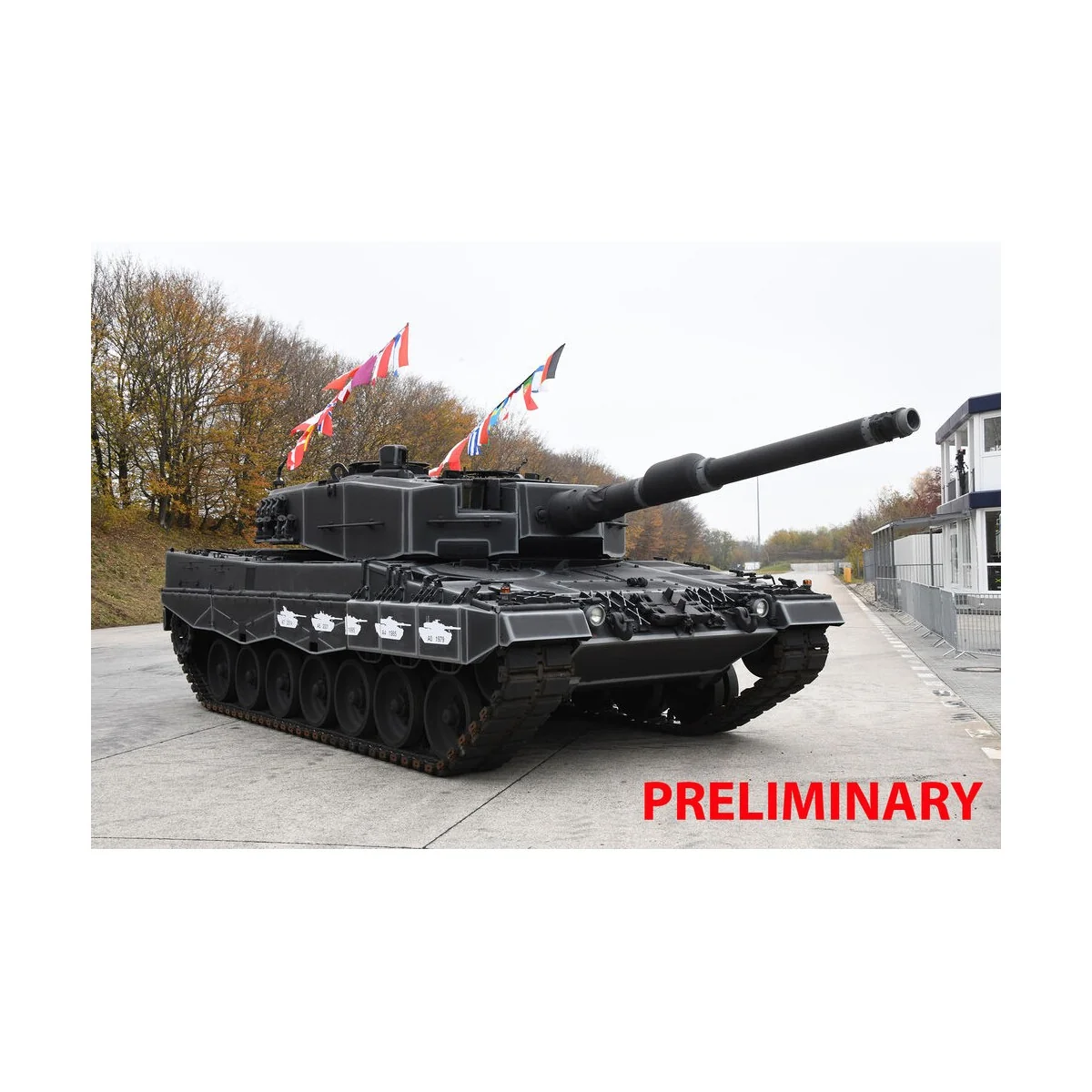 Leopard 2A4 - Special Decoration 40th anniversary, 1/35 - Revell 03368 Leopard 2A4 - Special Decoration 40th anniversary, 1/35 - Revell 03368