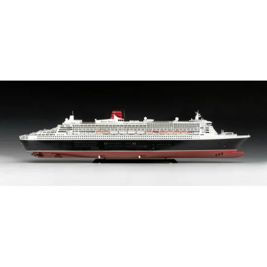 Queen Mary 2, 1/400 - Revell 05223 Queen Mary 2, 1/400 - Revell 05223