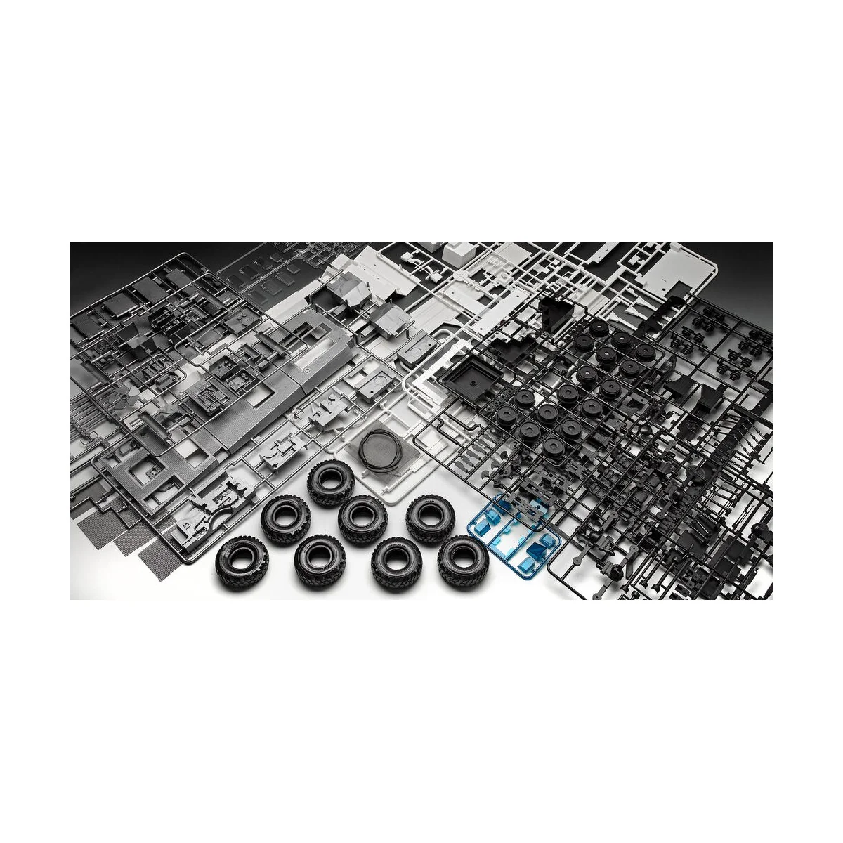 GFLF Simba 8x8, 1/24 - Revell 07747