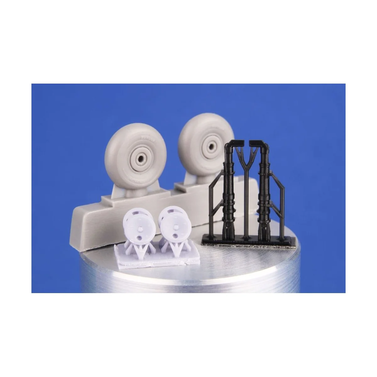 Fairey Barracuda Wheels for Special Hobby, 1/72 - CMK 129-7531 Fairey Barracuda Wheels for Special Hobby, 1/72 - CMK 129-7531