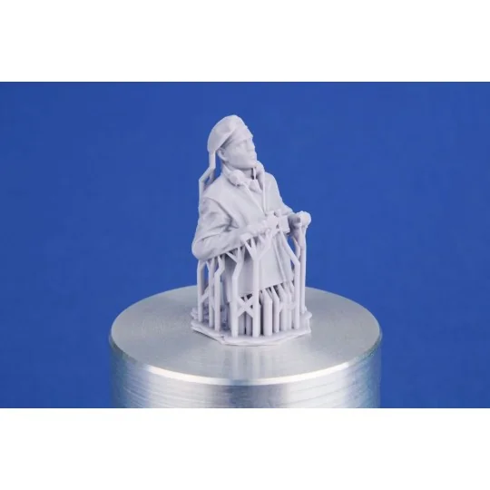 WWII British CW Tank Commander / Half Figure, 1/35 - CMK 129-F35409 WWII British CW Tank Commander / Half Figure, 1/35 - CMK 129-F35409