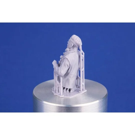 WWII British CW Tank Commander / Half Figure, 1/35 - CMK 129-F35409 WWII British CW Tank Commander / Half Figure, 1/35 - CMK 129-F35409