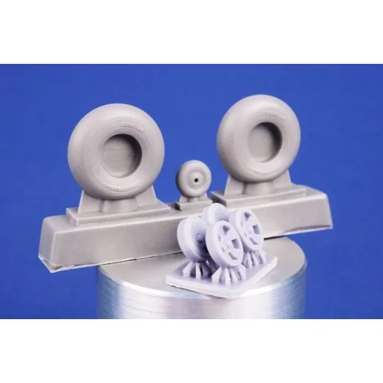 Fairey Barracuda Wheels for Trumpeter, 1/48 - CMK 129-4505 Fairey Barracuda Wheels for Trumpeter, 1/48 - CMK 129-4505