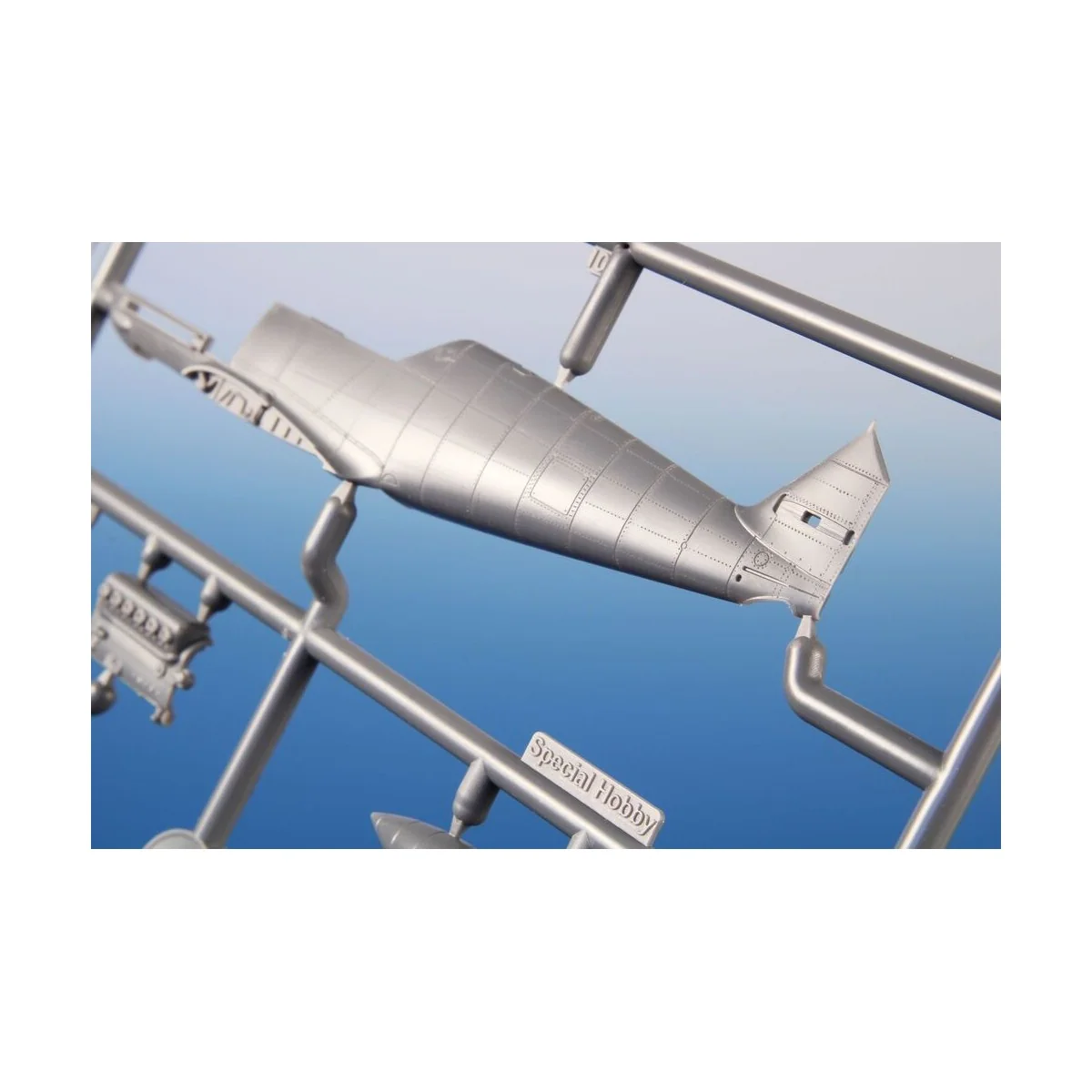 Messerschmitt Bf 109E-4/7 'Staffelkapitäne', 1/72 - Special Hobby 1...