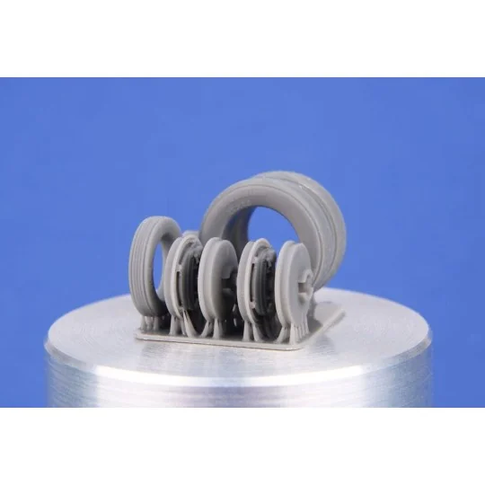 SMB-2 Super Mystère Wheels for Special Hobby and Azur/Frrom, 1/48 -...