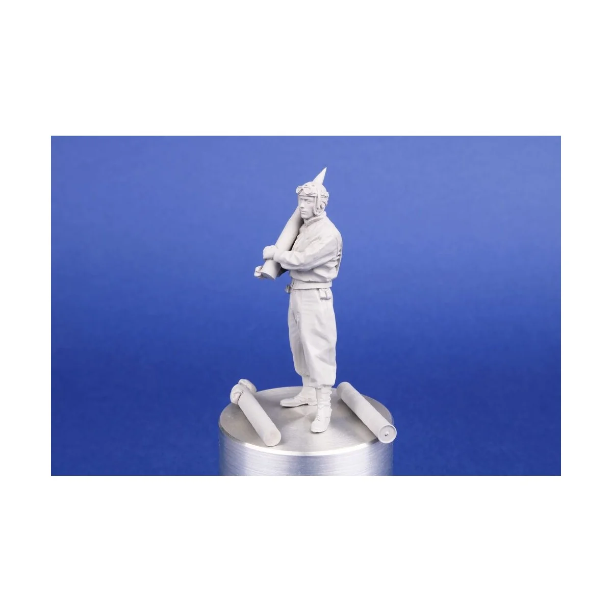 M36 Tank Destroyer Loader, 1/35 - CMK 129-F35410 M36 Tank Destroyer Loader, 1/35 - CMK 129-F35410