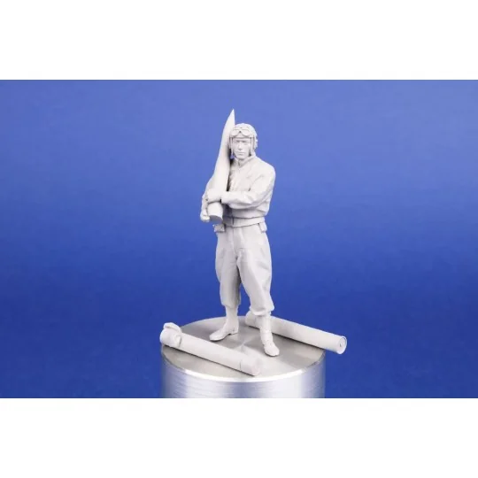 M36 Tank Destroyer Loader, 1/35 - CMK 129-F35410 M36 Tank Destroyer Loader, 1/35 - CMK 129-F35410