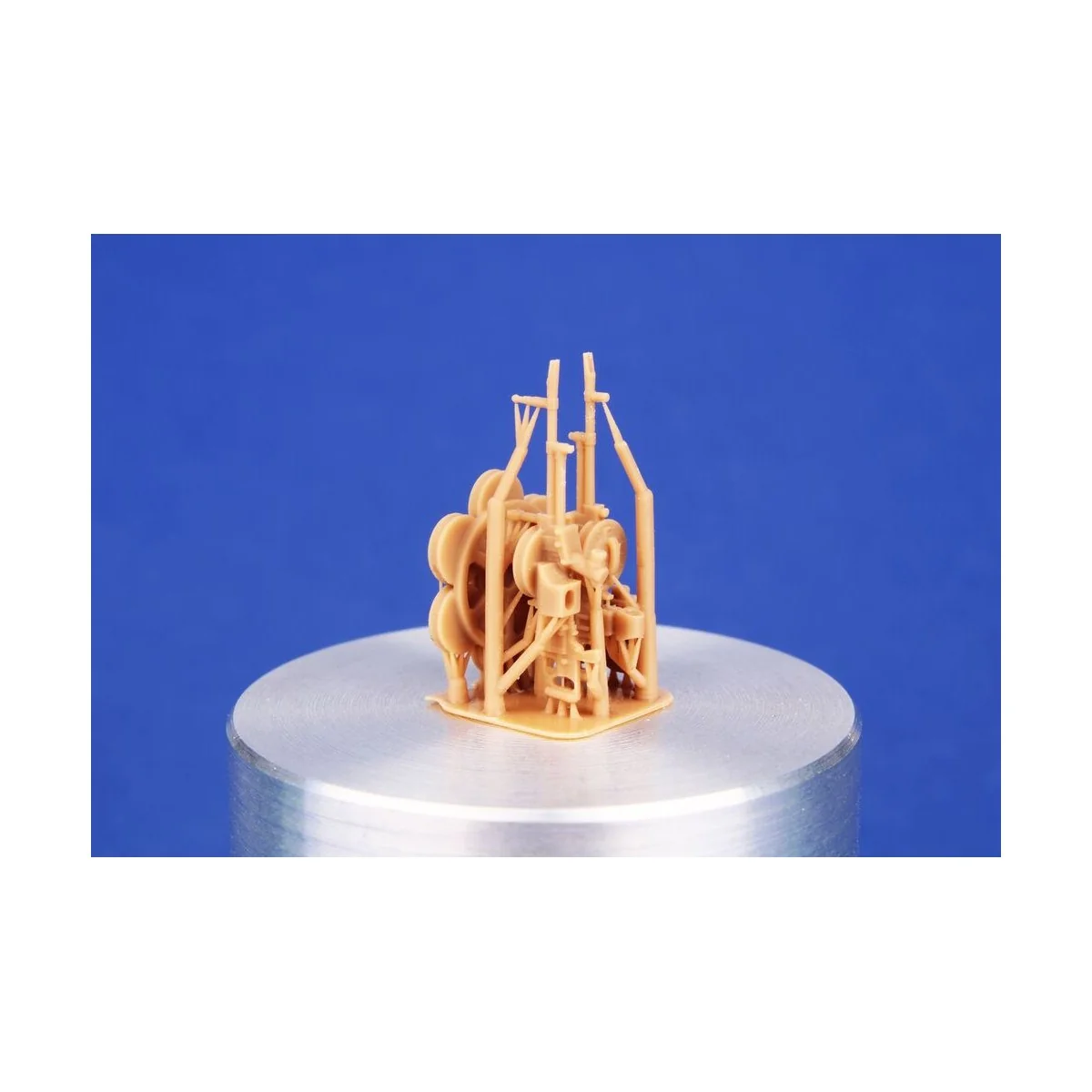 Vickers K machine gun (two - with ring/bead and reflector gun sight... Vickers K machine gun (two - with ring/bead and reflector gun sight...