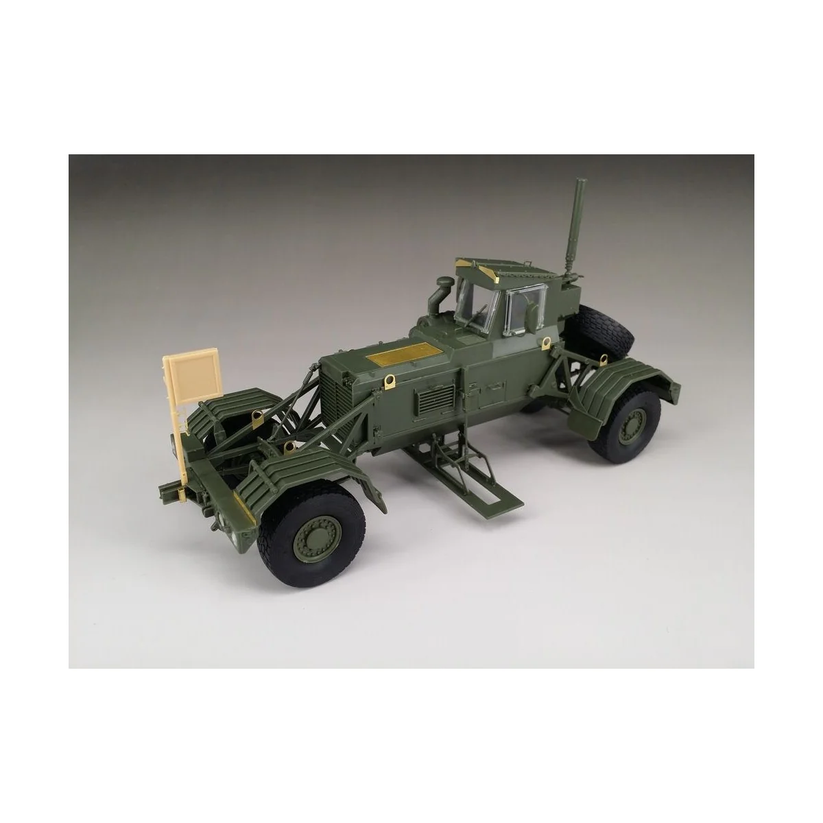 Husky Mk.III CMMD, 1/35 - Panda Hobby PH35014 Husky Mk.III CMMD, 1/35 - Panda Hobby PH35014