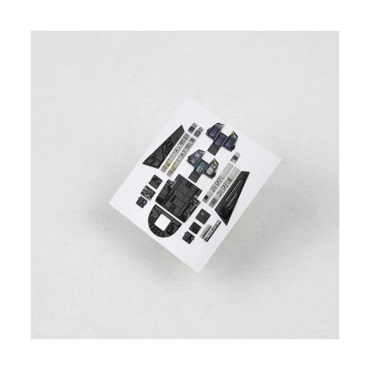 Jas-39C Gripen for Kitty Hawk, 1/48 - Red Fox Studio RFSQS-48201