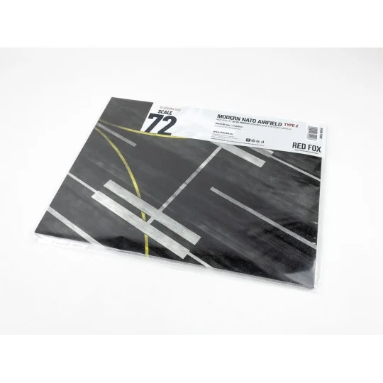 Modern NATO Airfield Type 2 300x230mm (Universal), 1/72 - Red Fox S...