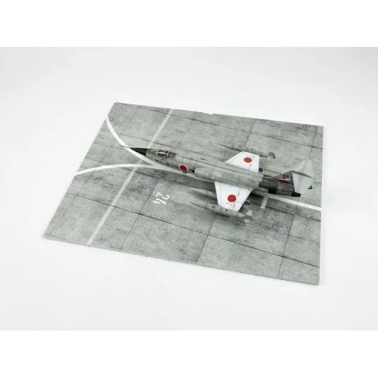 Modern NATO Airfield Type 3 300x230mm (Universal), 1/72 - Red Fox S...
