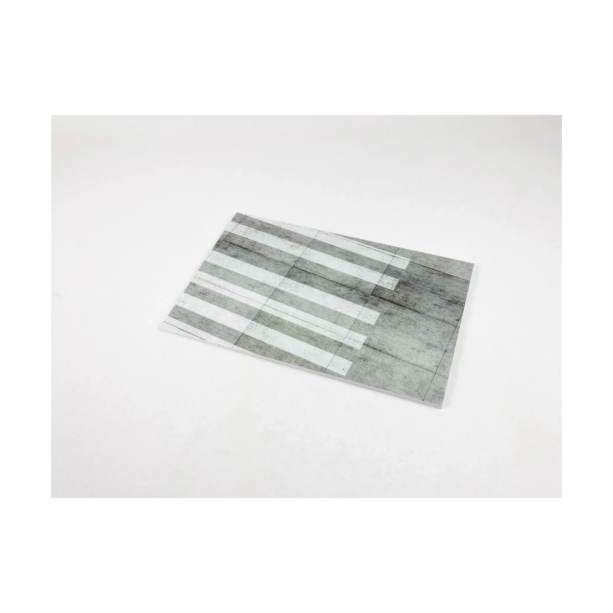 Modern USSR Airfield Type 1 250x160mm (Universal), 1/72 - Red Fox S...