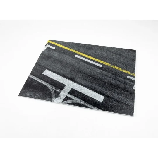 Modern NATO Airfield Type 8 300x230mm (Universal), 1/48 - Red Fox S...