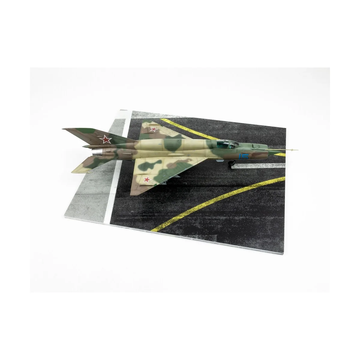 Modern NATO Airfield Type 10 300x230mm (Universal), 1/48 - Red Fox ... Modern NATO Airfield Type 10 300x230mm (Universal), 1/48 - Red Fox ...