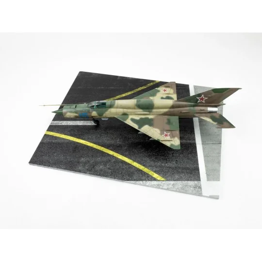 Modern NATO Airfield Type 10 300x230mm (Universal), 1/48 - Red Fox ... Modern NATO Airfield Type 10 300x230mm (Universal), 1/48 - Red Fox ...