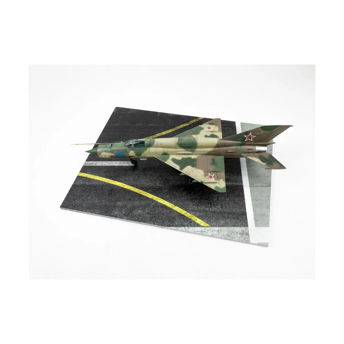 Modern NATO Airfield Type 10 300x230mm (Universal), 1/48 - Red Fox ... Modern NATO Airfield Type 10 300x230mm (Universal), 1/48 - Red Fox ...