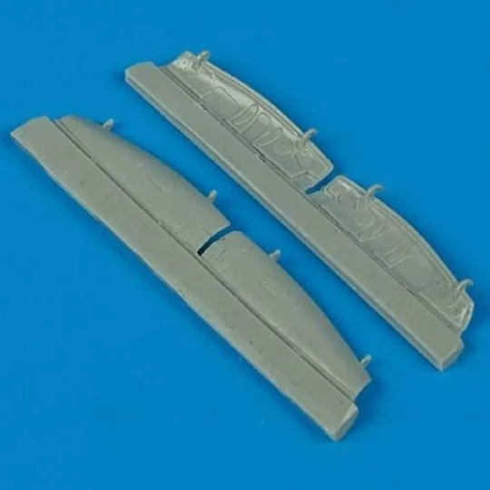 Mosquito underccarriage covers für Tamiya Bausatz, 1/72 - Quickboos... Mosquito underccarriage covers für Tamiya Bausatz, 1/72 - Quickboos...