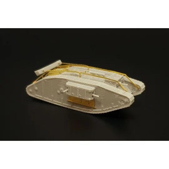 Mark IV Female, 1/120 - Hauler HTT120101