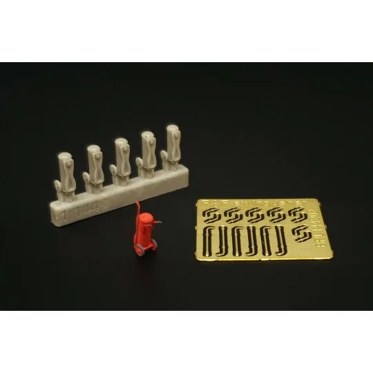 RAF large extingusher (5pcs), 1/144 - Brengun BRL144202