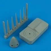 Spitfire Mk. XIV propeller w/tool für Academy Bausatz, 1/72 - Quick... Spitfire Mk. XIV propeller w/tool für Academy Bausatz, 1/72 - Quick...